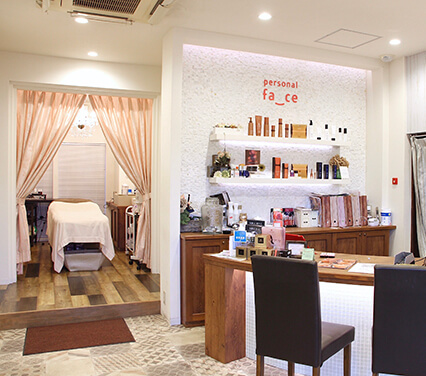 パーソナルフェイス店内の様子